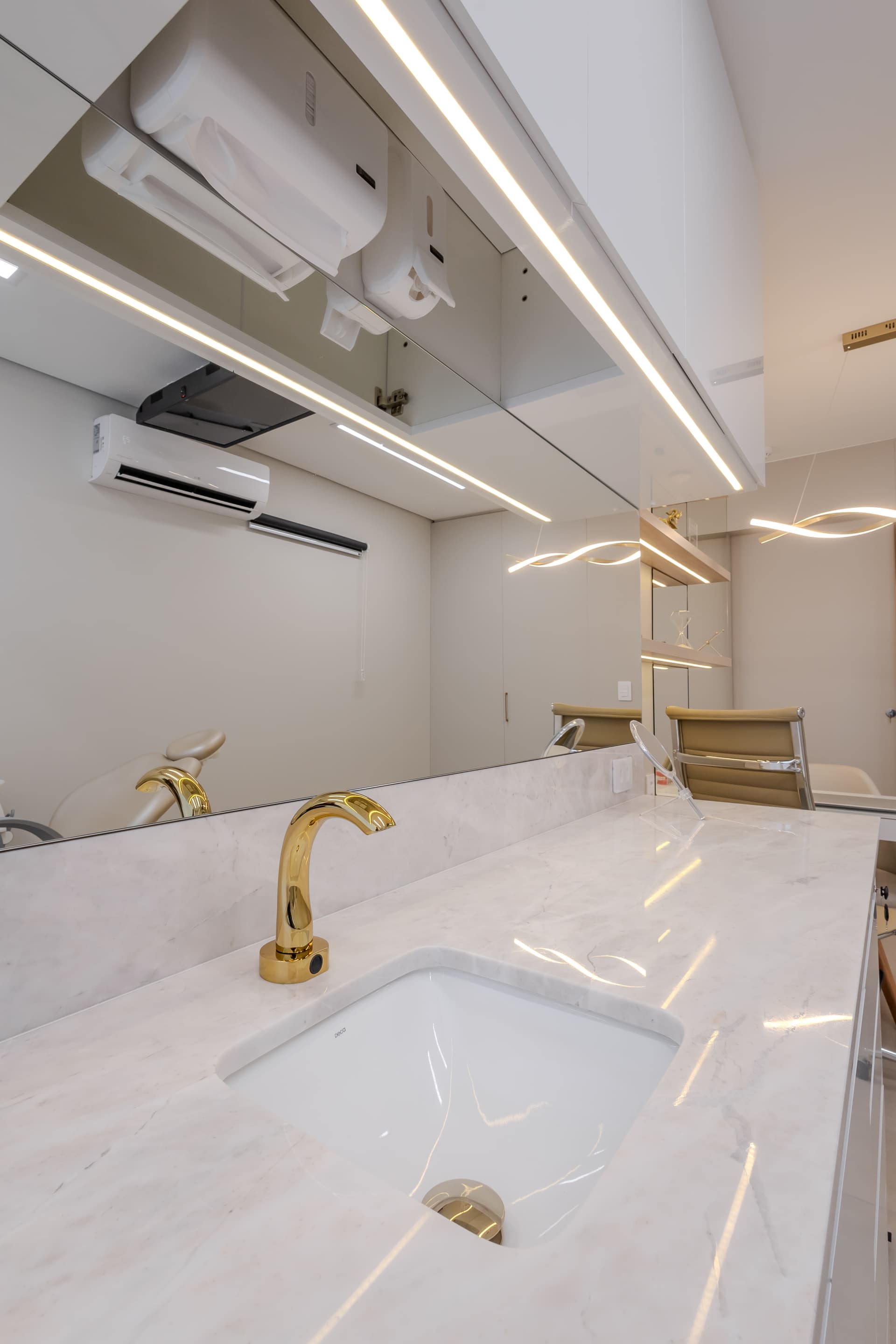 Arquitetura Projeto e Execução de Reforma Clínica Médico Psiquiátrica  Porto Alegre