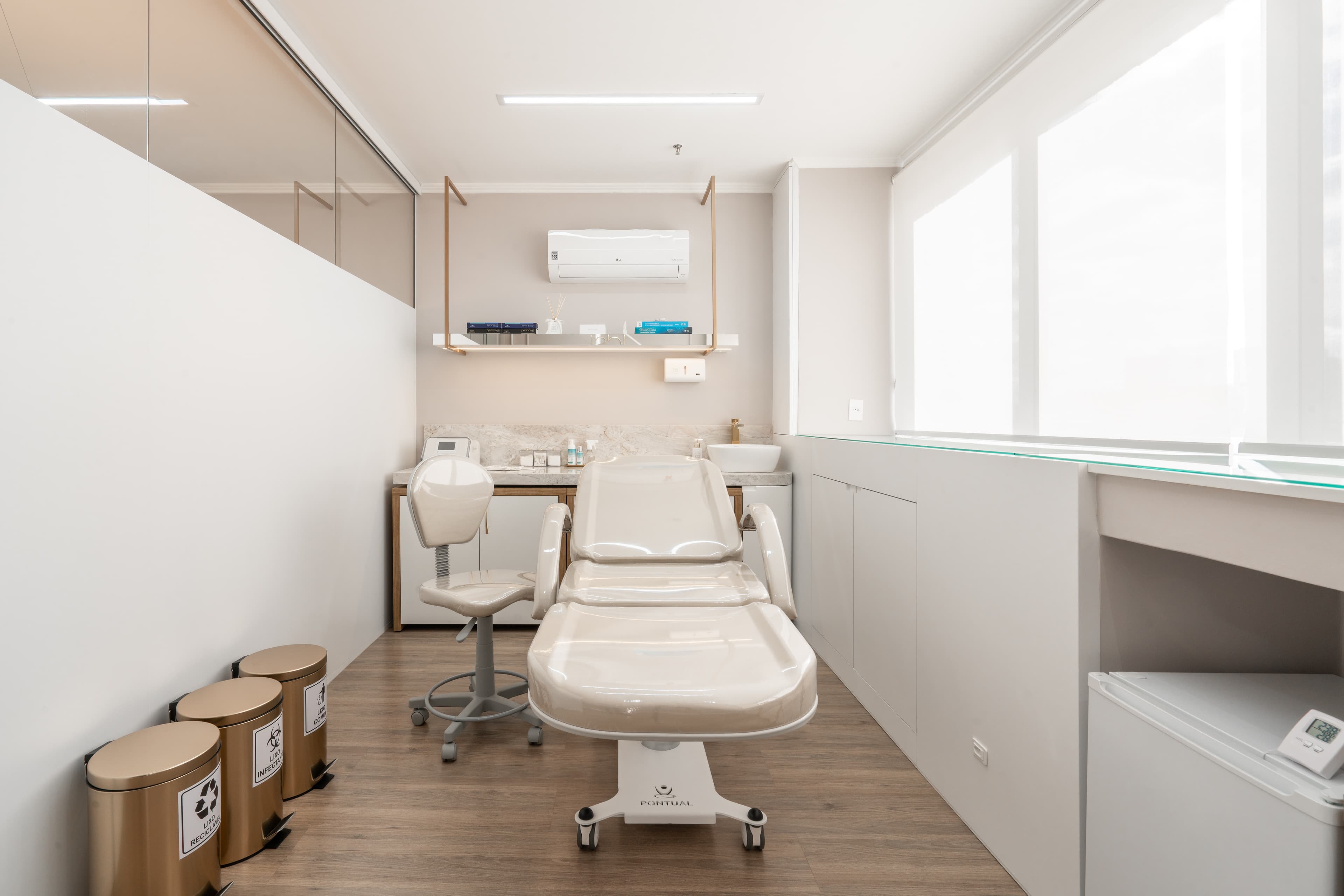 arquiteta reforma clinica estetica porto alegre - Projeto de arquitetura e design de interiores - Clínica de Estética - Camila Chalon Arquitetura