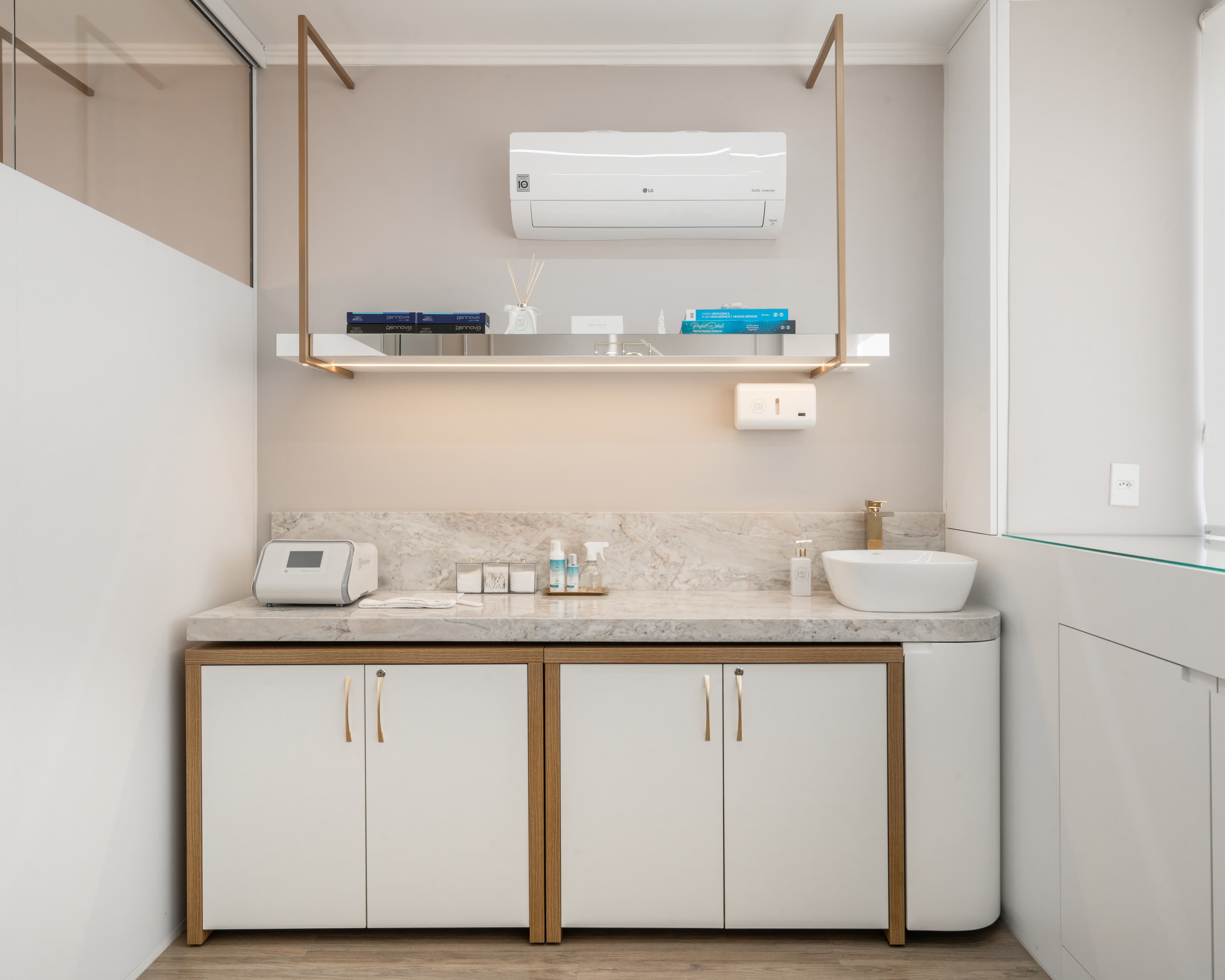 arquiteta reforma clinica estetica porto alegre - Projeto de arquitetura e design de interiores - Clínica de Estética - Camila Chalon Arquitetura