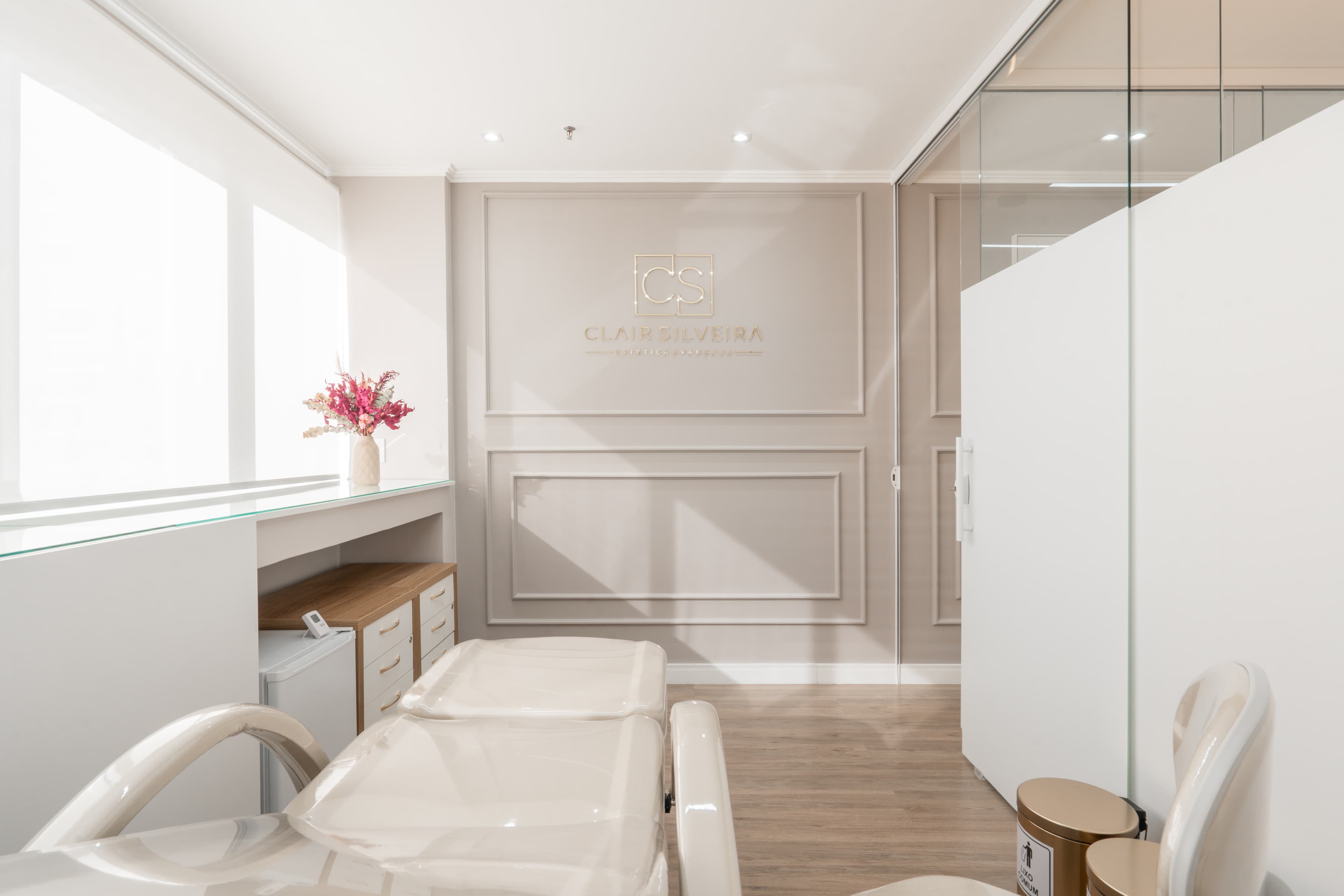 arquiteta reforma clinica estetica porto alegre - Projeto de arquitetura e design de interiores - Clínica de Estética - Camila Chalon Arquitetura