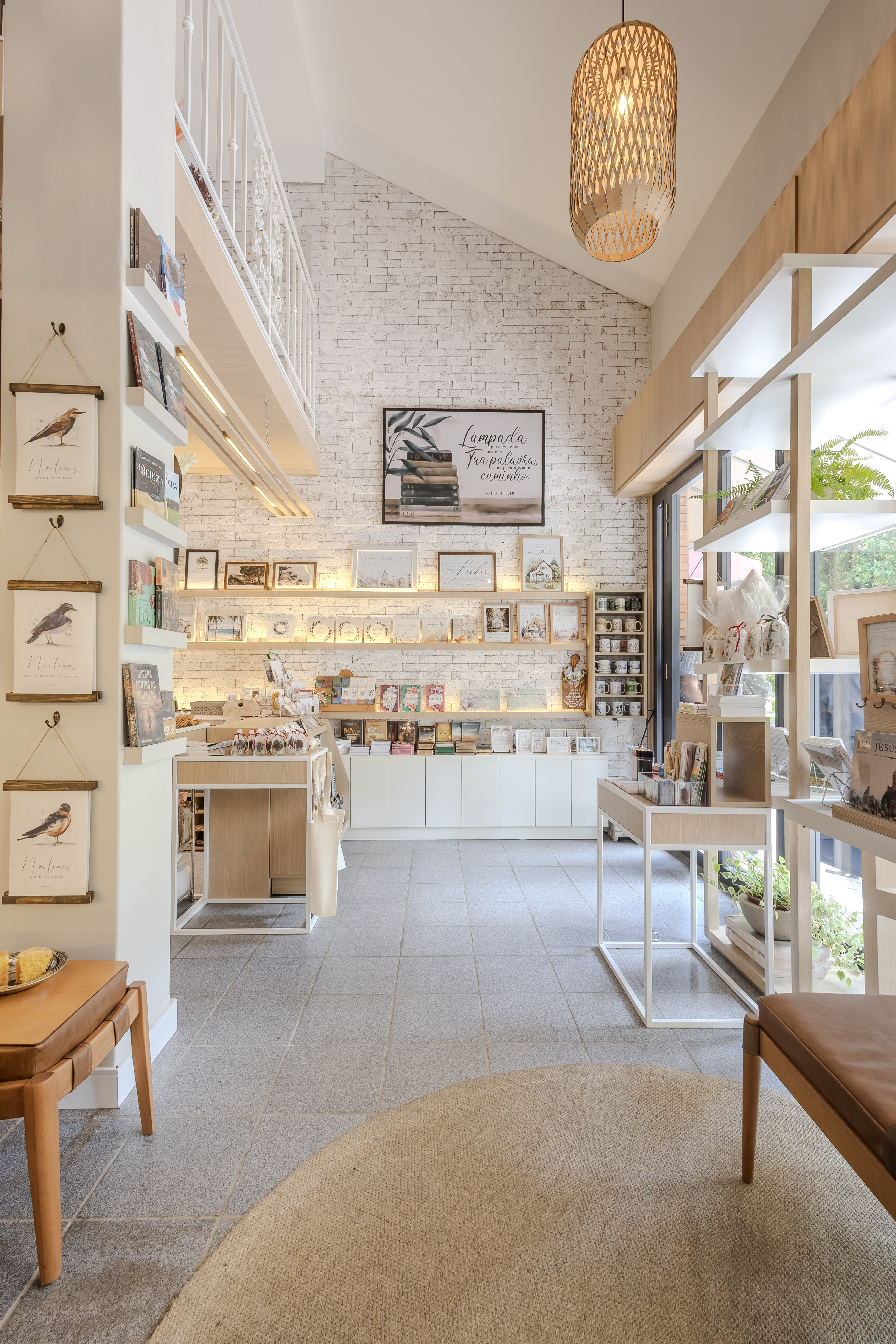 camila chalon projeto livraria porto alegre jardim lindoia - Projeto de arquitetura e design de interiores - Comercial - Camila Chalon Arquitetura
